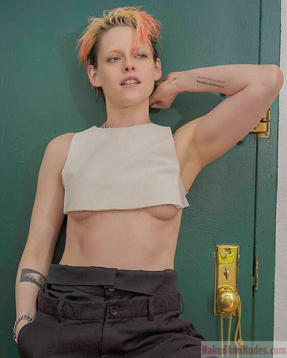 naked Kristen Stewart