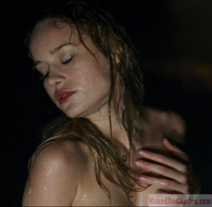 nude Brie Larson